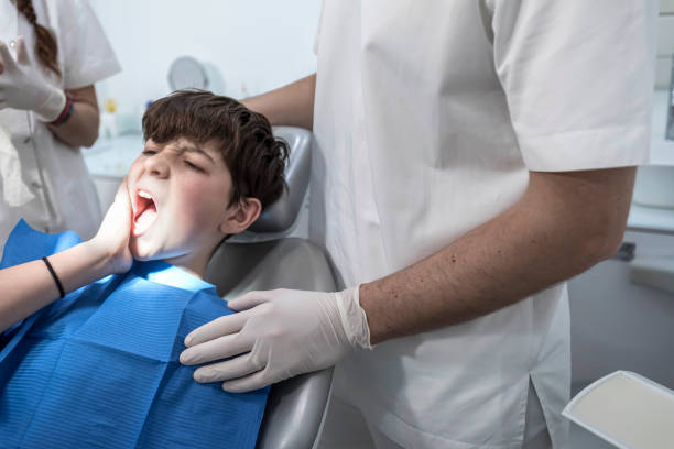 Best Weekend Emergency Dentist in Cleburne, TX